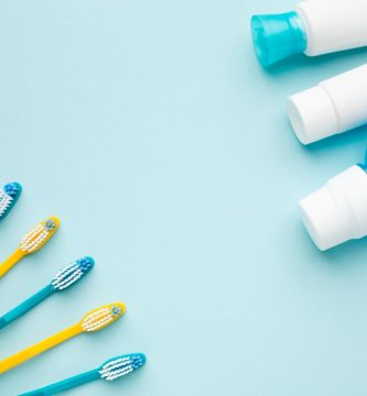 desinfectar cepillos de dientes